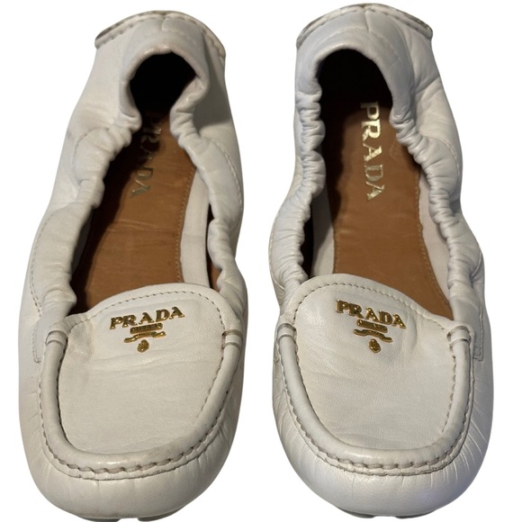 Prada Driver Flats/Loafers, Cream, Size 8.5 - Picture 2 of 6